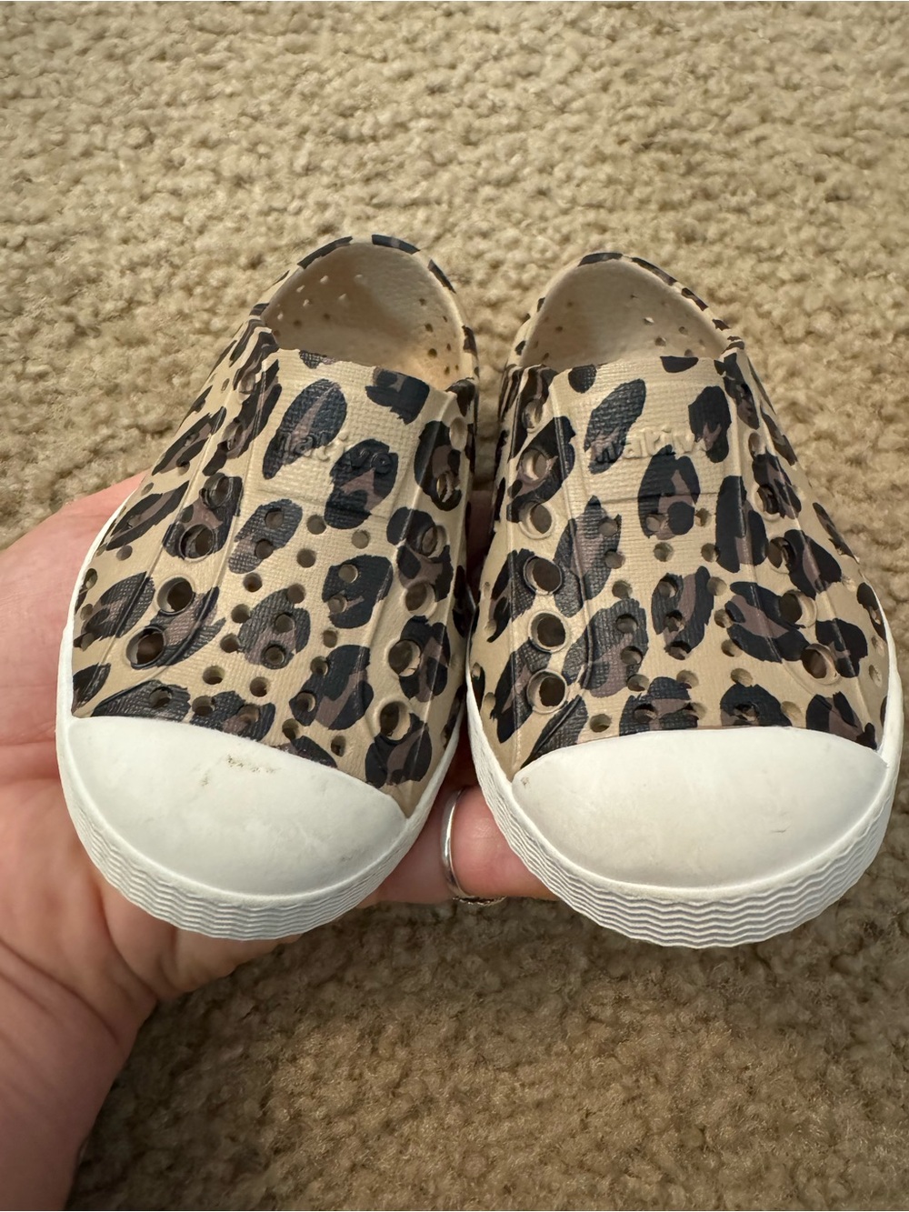 Native Kids Leopard Print Slip-Ons